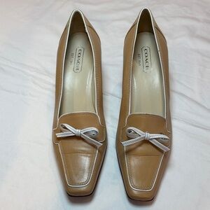 COACH Marcella Pumps Tan Leather Square-Toe Bow Size 8